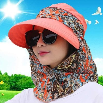 টুপি বা স্টোল ব্যবহার করুনঃ