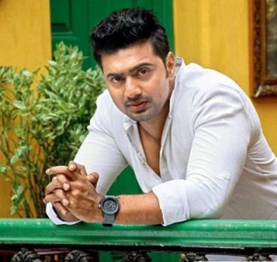 দেবের জীবনী