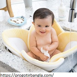 শিশুর স্নান