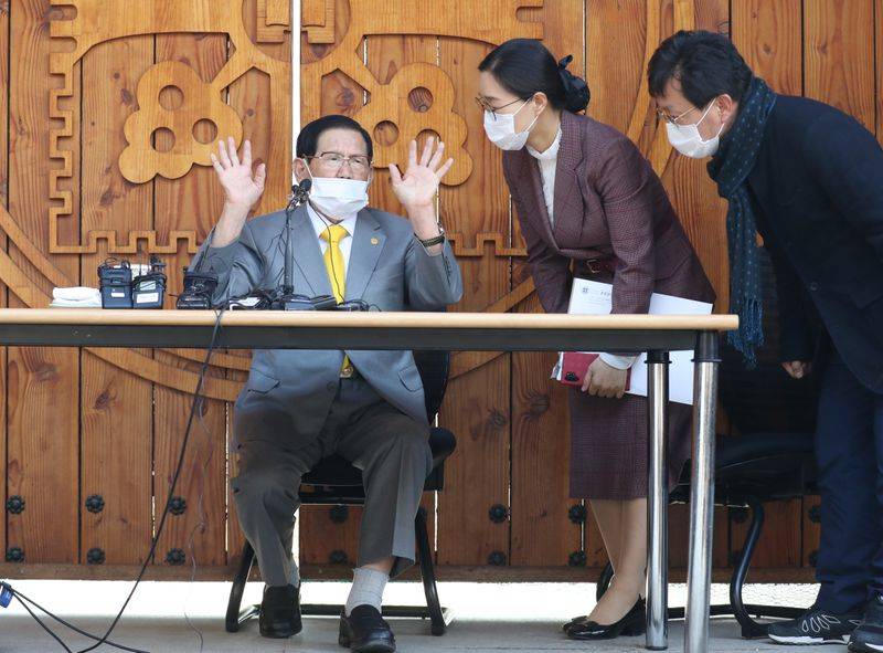 Lee Man-hee, founder of the Shincheonji Church of Jesus the Temple of the Tabernacle of the Testimony, speaks during a news conference at its facility in Gapyeong