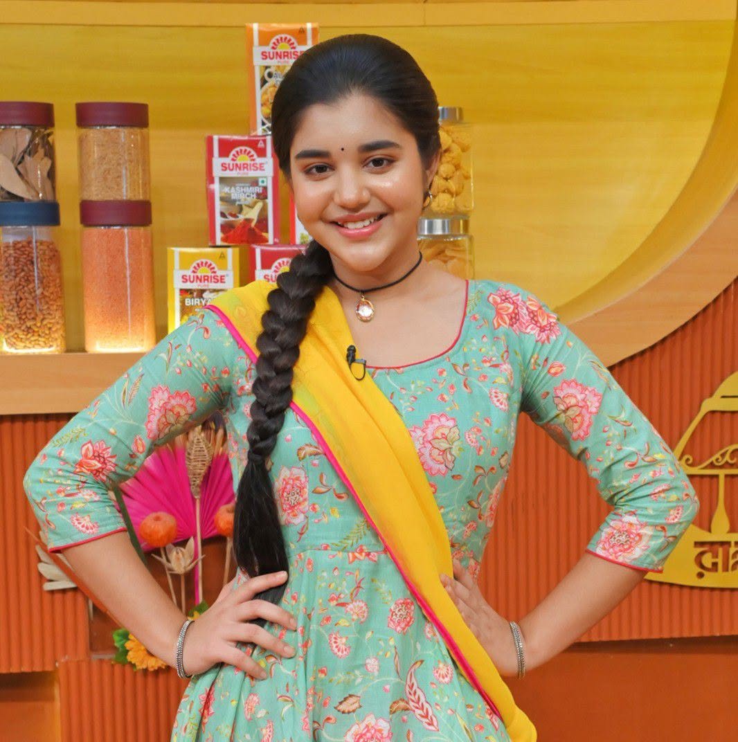 অভিনেত্রী তনিষ্কা তিওয়ারি