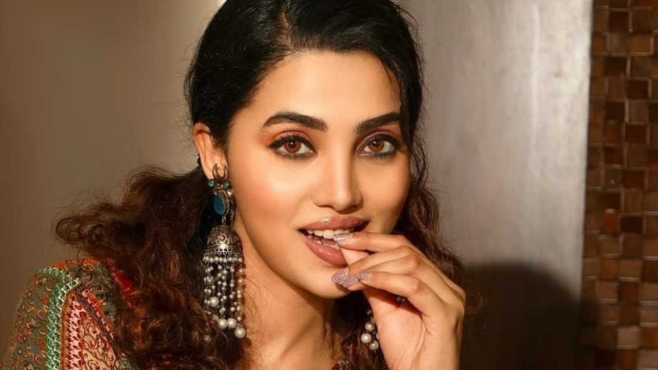 অভিনেত্রী অনন্যা রাজ